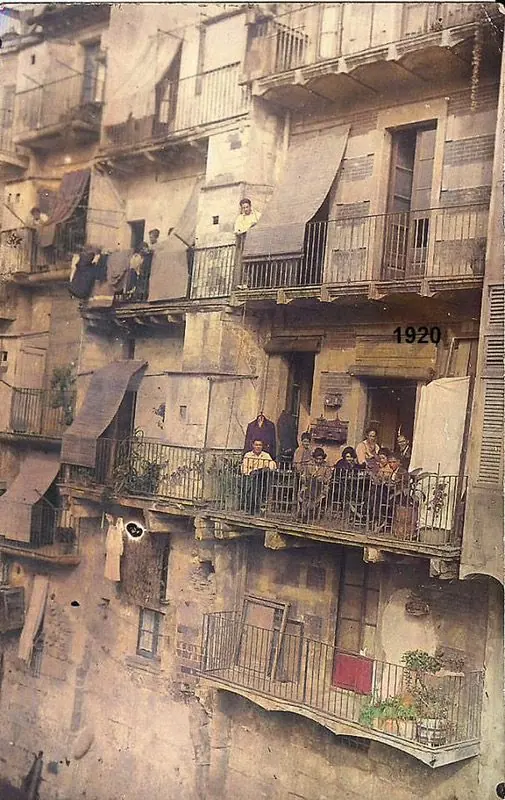 Casas con galerías, hacia 1920